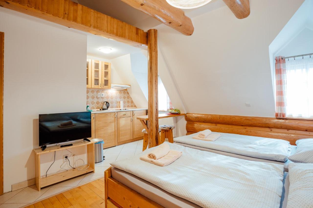 Janosikova Valaska Hills Apartments Tierchowa Zewnętrze zdjęcie